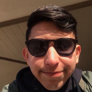 Meet your Posher, Eduardo